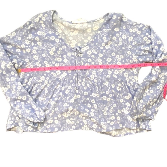 HIPPIE ROSE LONG SLEEVE LIGHT BLUE FLORAL BLOUSE WOMENS SIZE XL - Picture 5 of 9